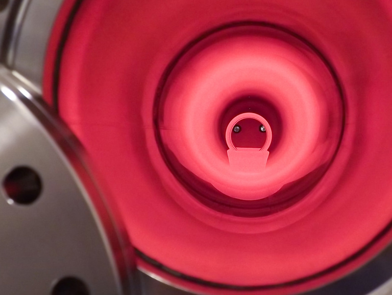 Development of a high temperature neutron flux detector for next generation reactors